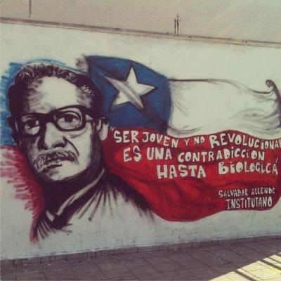 Imagen allende en el instituto nacional en santiago